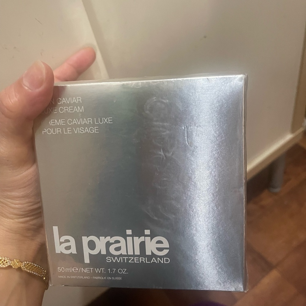 La Prairie skin cream